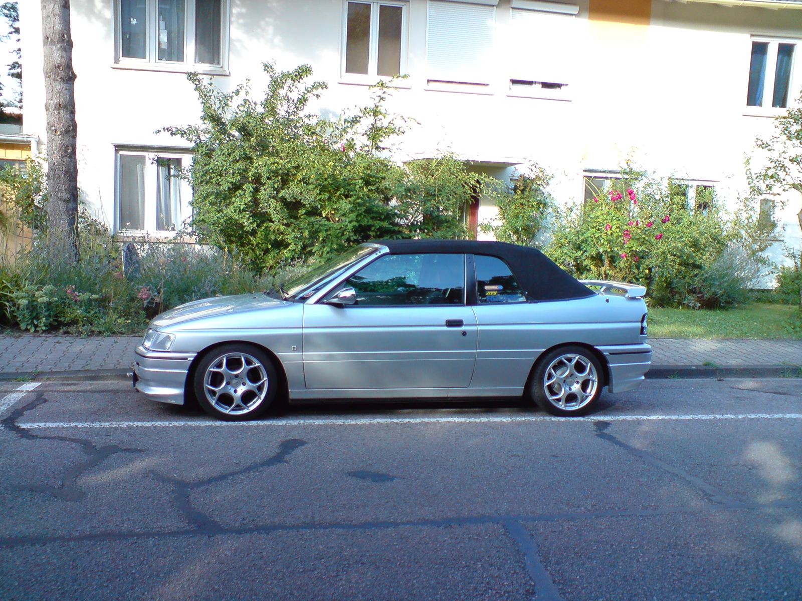 Ford Escort Cabrio