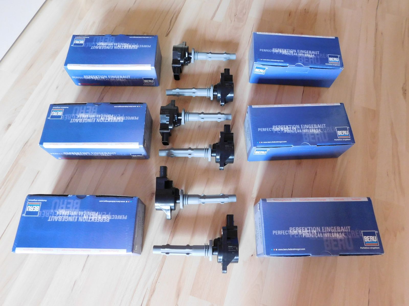 Neue Zündspulen, noch in der Verpackung