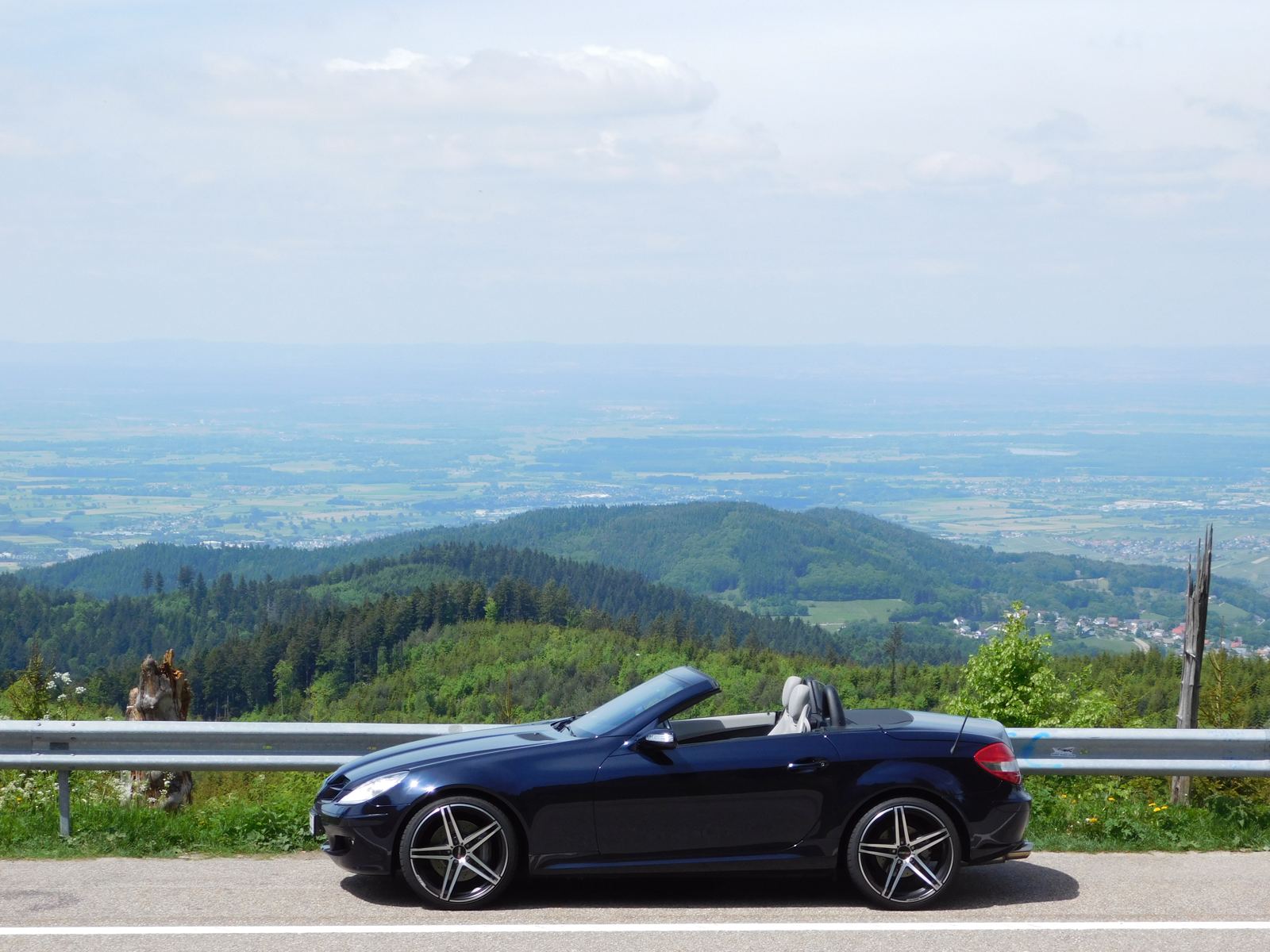 Mit Weitblick über Schwarzwald und Rheinebene